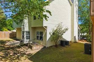 2611 Bald Cypress Dr, Braselton, GA 30517 - Photo 2