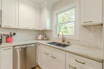 2657 Blount, East Point, GA 30344 - Photo 18