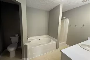 1001 Holly Dr, Gainesville, GA 30501 - Photo 10