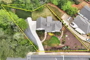 96 Woodstock Rd, Roswell, GA 30075 - Photo 68