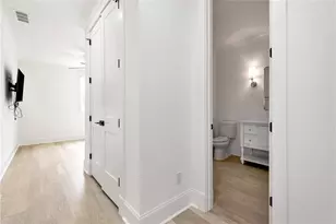 96 Woodstock Rd, Roswell, GA 30075 - Photo 50