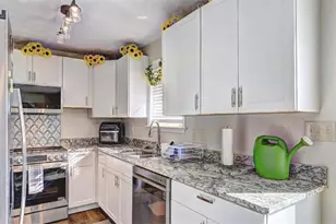 70 Grove Creek Dr, Locust Grove, GA 30248 - Photo 6