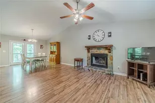 2195 Azalea, Loganville, GA 30052 - Photo 8
