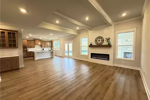 5284 Baymont Dr, Gainesville, GA 30507 - Photo 14