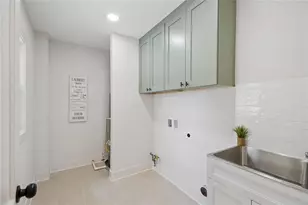 1964 E Lakeside Dr, Decatur, GA 30032 - Photo 30