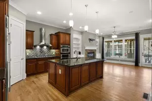 395 Laurent St NW, Atlanta, GA 30318 - Photo 6