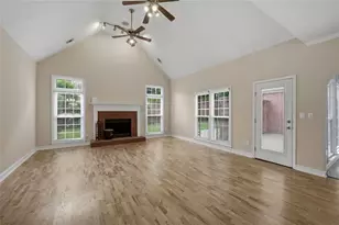 5355 Flowering Dogwood Ct, Powder Springs, GA 30127 - Photo 14