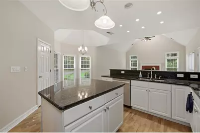5355 Flowering Dogwood Court, Powder Springs, GA 30127 - Photo 10