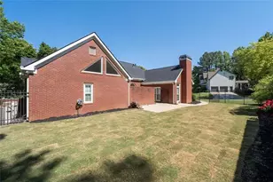5355 Flowering Dogwood Ct, Powder Springs, GA 30127 - Photo 4