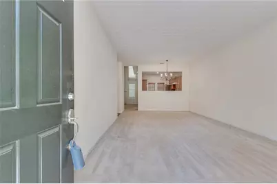 1045 Mosscroft Court, Lawrenceville, GA 30045 - Photo 6