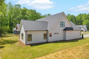 89 Huntington Dr, Lavonia, GA 30553 - Photo 54