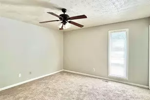 5955 Sutton Pl, Douglasville, GA 30135 - Photo 8