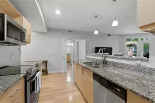 390 17th St NW, Atlanta, GA 30363 - Photo 8