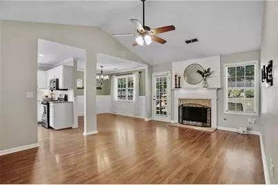 134 Amelia Garden Way, Lawrenceville, GA 30045 - Photo 4