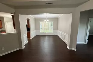 5750 Carrington Pl, Cumming, GA 30040 - Photo 8