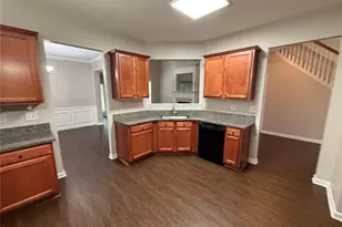5750 Carrington Pl, Cumming, GA 30040 - Photo 4