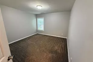5750 Carrington Pl, Cumming, GA 30040 - Photo 14