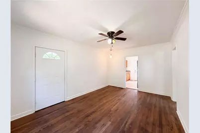 1918 Spring Avenue, Atlanta, GA 30344 - Photo 8