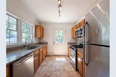 1918 Spring Avenue, Atlanta, GA 30344 - Photo 6