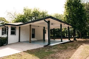 19 S Central Ave SE, Lindale, GA 30147 - Photo 2