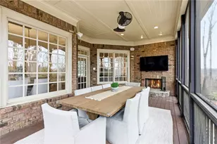 135 Foxhollow Tr, Alpharetta, GA 30004 - Photo 28