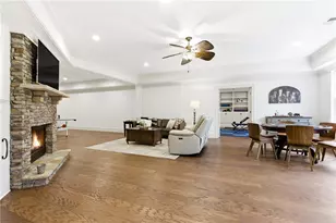 135 Foxhollow Tr, Alpharetta, GA 30004 - Photo 68