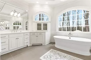 135 Foxhollow Tr, Alpharetta, GA 30004 - Photo 48