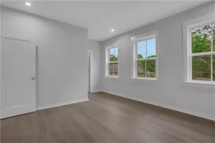 114 Bridgecrest Rd, Roswell, GA 30075 - Photo 18