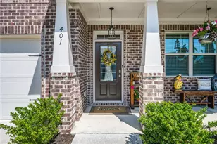 401 Valley View Cir, Dallas, GA 30132 - Photo 2