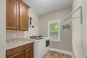 711 Upper Burris Rd, Canton, GA 30114 - Photo 34