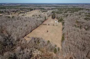 605 Rowe Rd, Senoia, GA 30276 - Photo 14