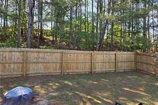 6798 Merrywood Dr, Fairburn, GA 30213 - Photo 16