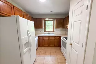 1514 Willow Gate Way, Auburn, GA 30011 - Photo 6