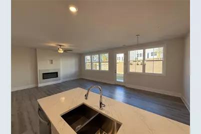1652 Crestcreek Court, Marietta, GA 30008 - Photo 8