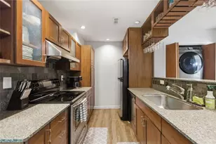 3 Arpege Way NW, Atlanta, GA 30327 - Photo 10