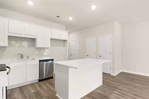 214 Kenmore Cir, Perry, GA 31069 - Photo 6
