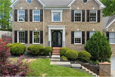 580 Ashvale Overlook, Alpharetta, GA 30005 - Photo 2