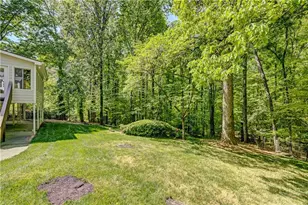 2016 Mountain Creek Dr, Stone Mountain, GA 30087 - Photo 48
