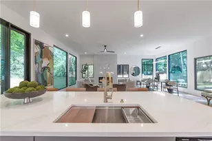 3626 N Stratford Rd NE, Atlanta, GA 30342 - Photo 14