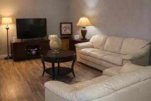 375 Derbyshire Dr, Stone Mountain, GA 30088 - Photo 2