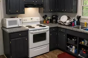 375 Derbyshire Dr, Stone Mountain, GA 30088 - Photo 6
