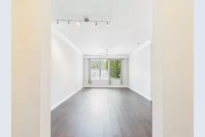 400 17th Street NW #2027, Atlanta, GA 30363 - Photo 2