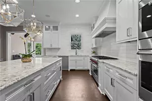490 Belada Blvd, Atlanta, GA 30342 - Photo 14