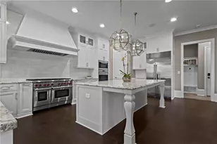 490 Belada Blvd, Atlanta, GA 30342 - Photo 12