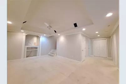 2242 Lenox Walk NE, Atlanta, GA 30319 - Photo 58