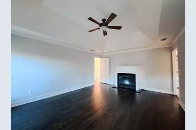 2242 Lenox Walk NE, Atlanta, GA 30319 - Photo 38