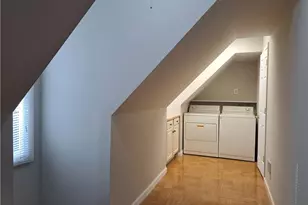 2242 Lenox Walk NE, Atlanta, GA 30319 - Photo 34