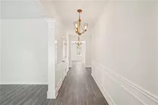 8967 Crest View Cir, Union City, GA 30291 - Photo 14