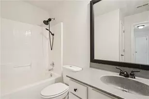 8967 Crest View Cir, Union City, GA 30291 - Photo 8