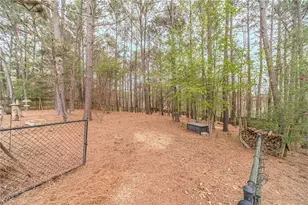 1409 Silver Thorne Ct, Loganville, GA 30052 - Photo 54